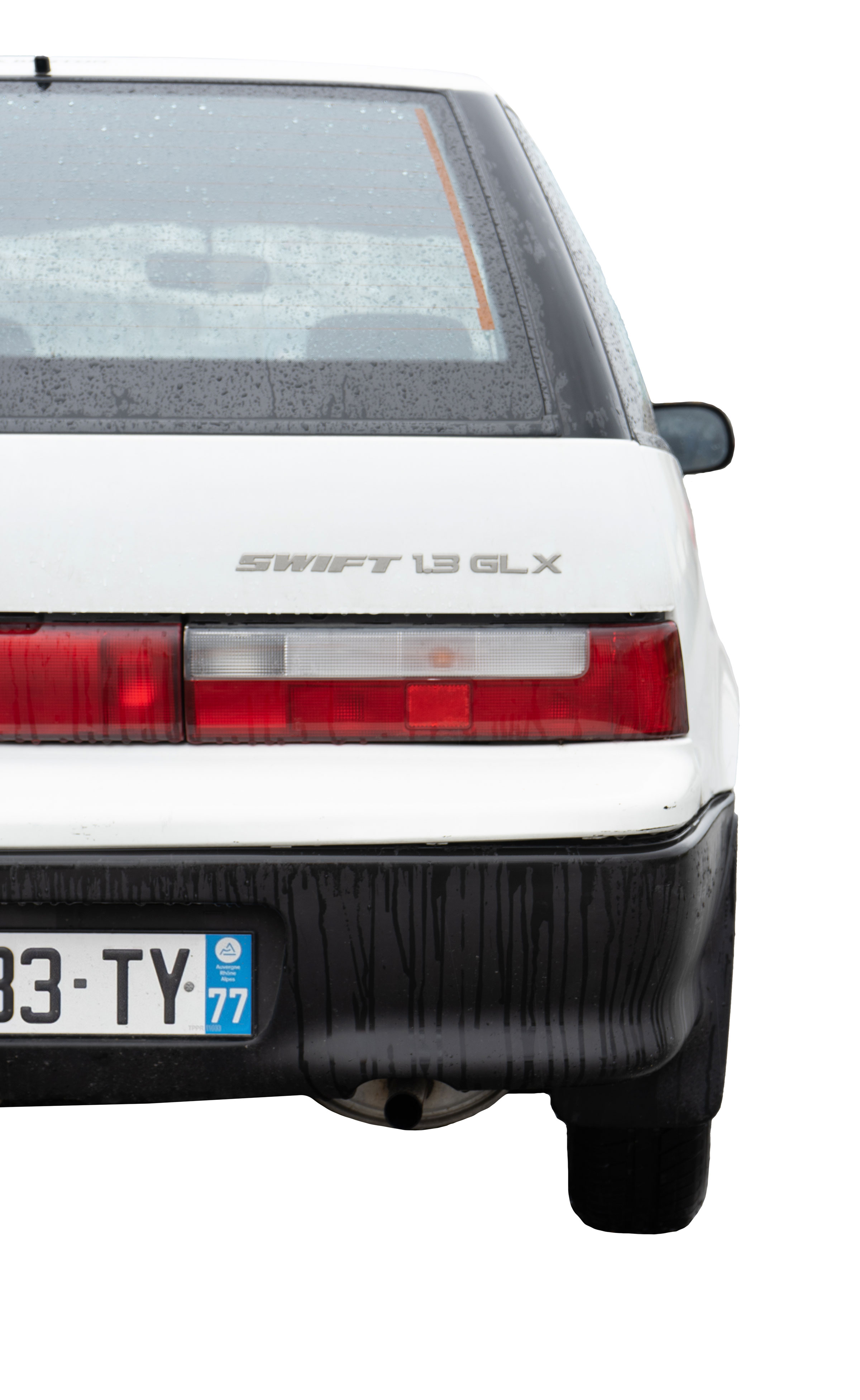 suzuki_back_close
